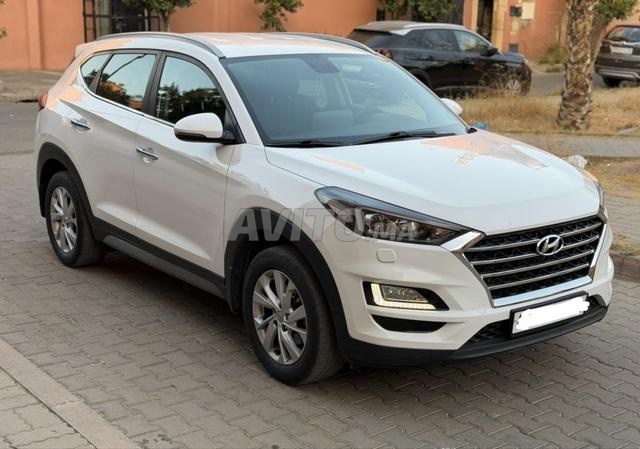 Hyundai Tucson - 2