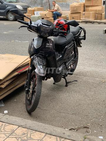 Moto 33 Becane Rebero 49cc – Année 2024