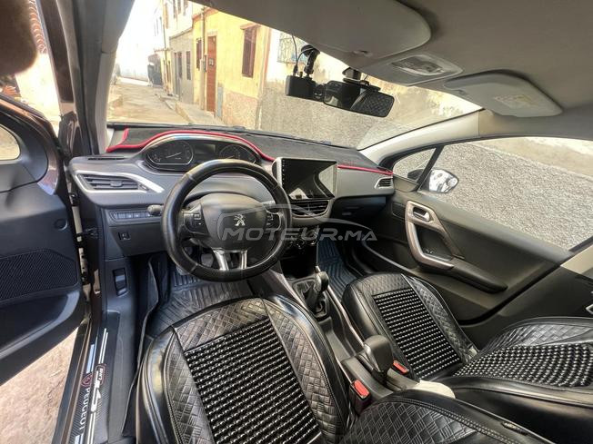 PEUGEOT 2008 – 1.6 HDi – 2015 mois 12 