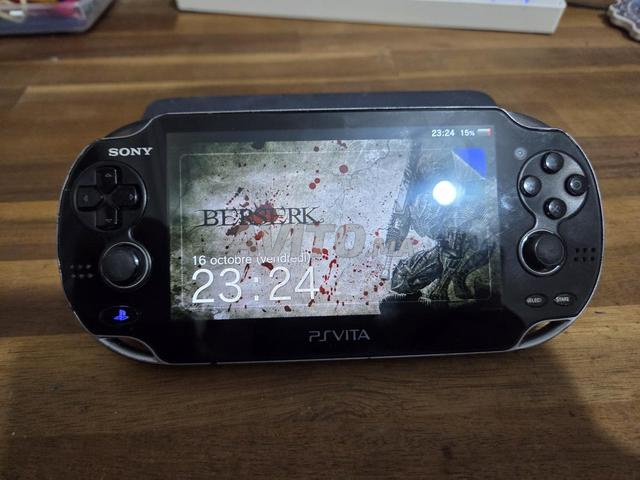 Sony PS Vita OLED flashée 64 Go - 2