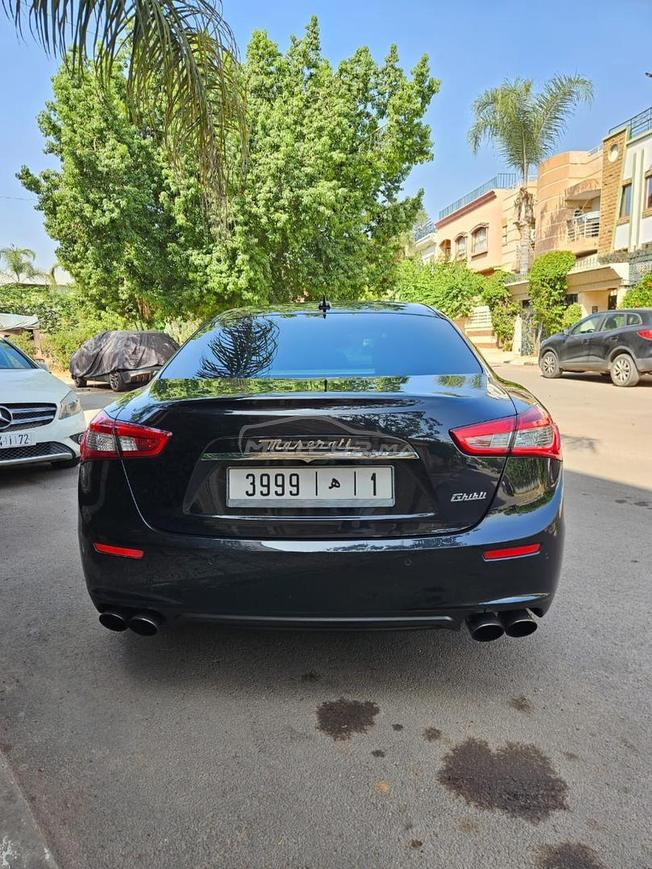 Maserati Ghibli full options 