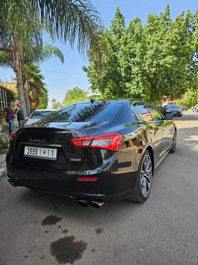 Maserati Ghibli full options 