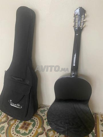 Guitare classique Sonata noire avec housse - 2
