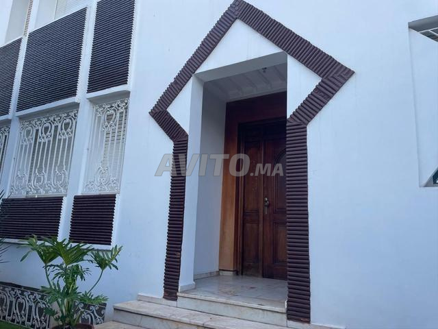 VILLA 3 FAÇADES À VENDRE - SIDI MAÂROUF - 2