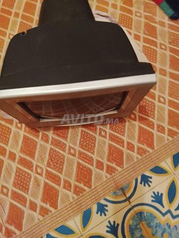 Ancien téléviseur à vendre - 2