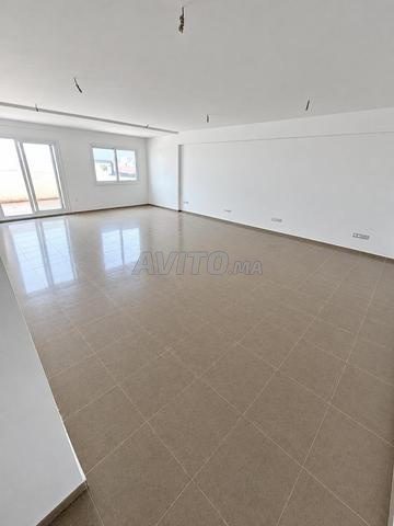 📍 bureau 55 m² | 1er étage | place Mozart - 2
