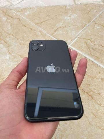 iPhone 11 propre - 2
