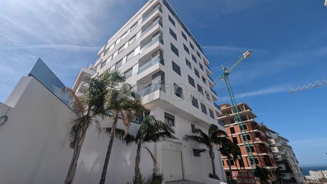Appartement à vendre 109 m² à Tanger, bloc smasriya, avec terrasse - 2