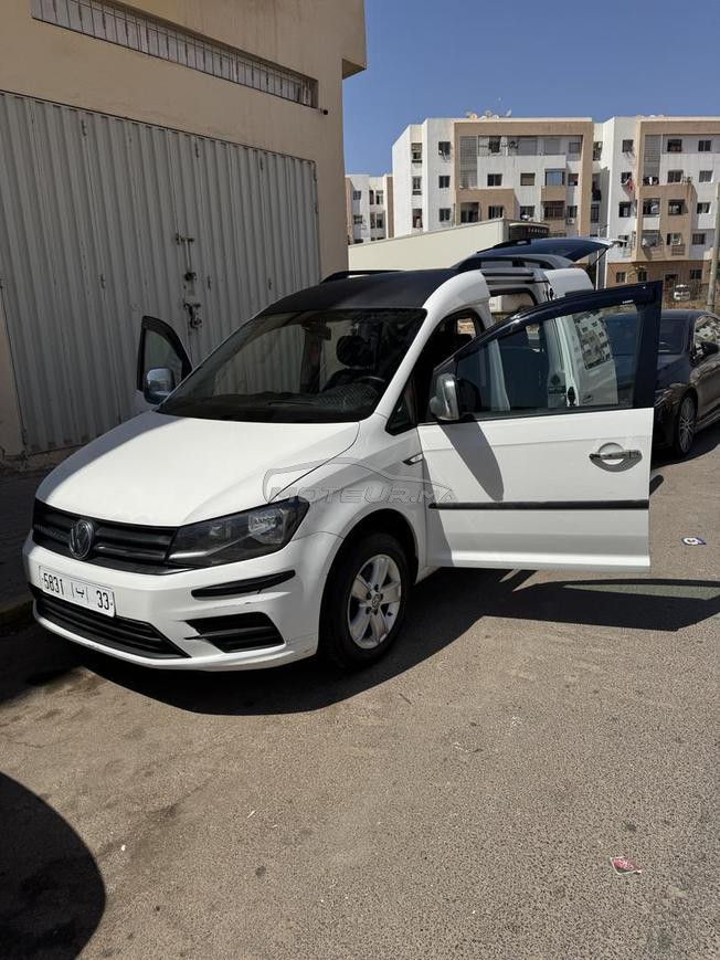 caddy 2017 8CV