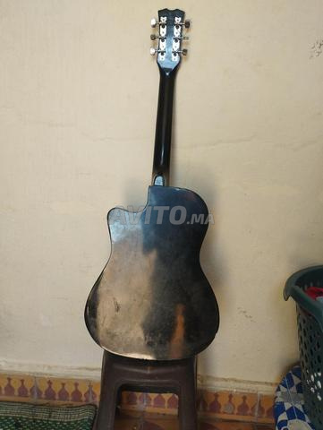 Guitare propre - 2