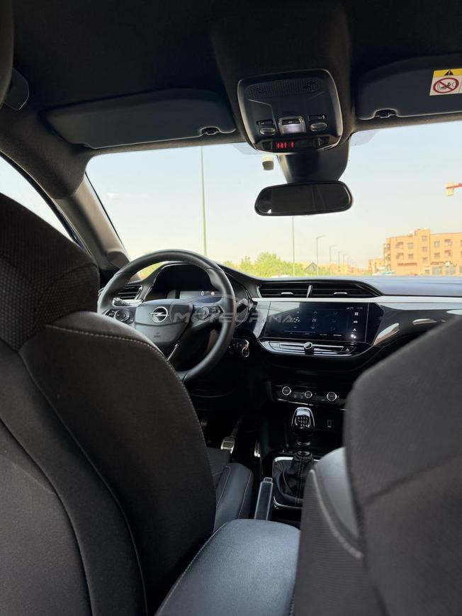 Opel corsa première main tres bon etat 