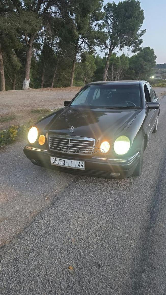 Mercedes-Benz E200 à vendre 