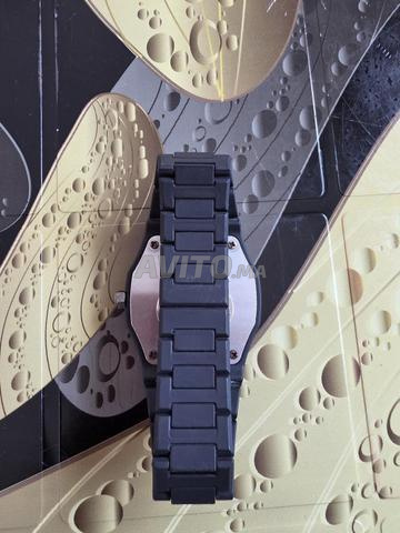 Montre avec chiffres arabes à vendre - 2