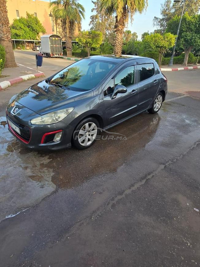 Peugeot 308 Diesel Manuelle 2013 à Marrakech