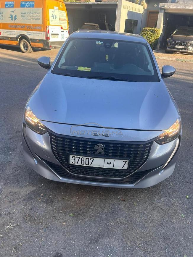 Peugeot 208 Diesel Automatique 2021 à Casablanca