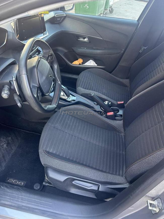 Peugeot 208 Diesel Automatique 2021 à Casablanca