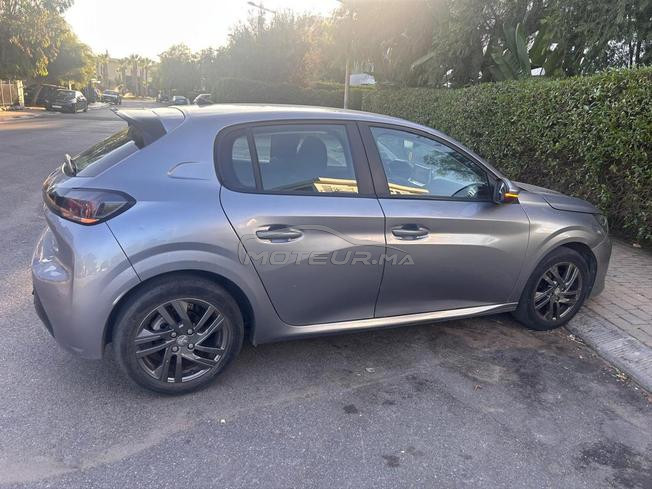 Peugeot 208 Diesel Automatique 2021 à Casablanca