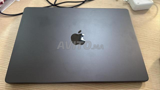 Mac Book Pro M4 14'' 512 Go
