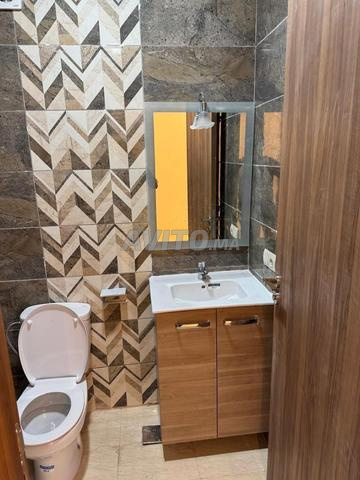 APPARTEMENT VIDE À LOUER - 2