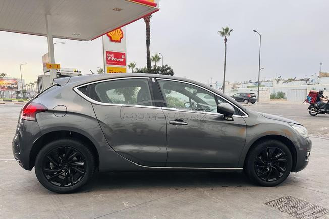 DS 4 Diesel Automatique 2018 à Casablanca