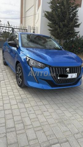 Peugeot 208 allure Automatique modèle 2022 - 2