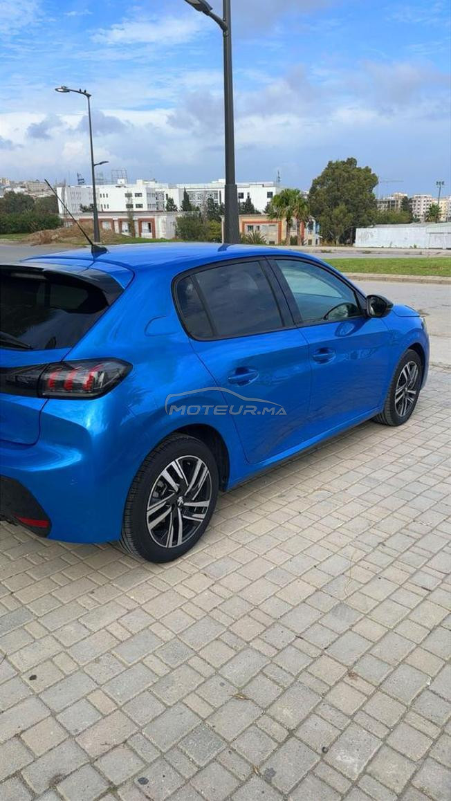 Peugeot 208 allure Automatique mdil 2022 