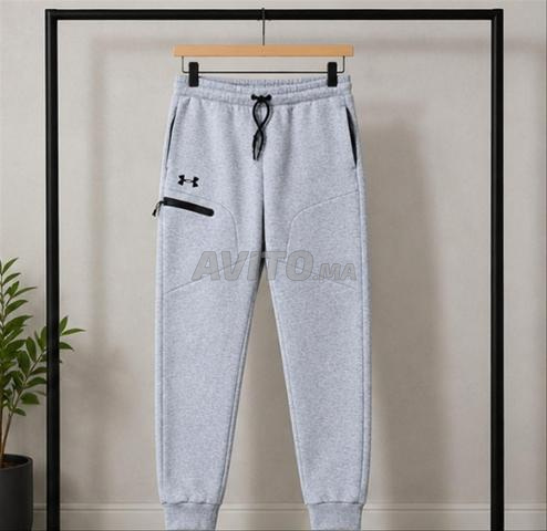 سروال رياضي Under Armour رمادي بحالة جيدة - 2