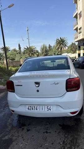 داسيا لوجان ديزل يدوية 2021 في آسفي