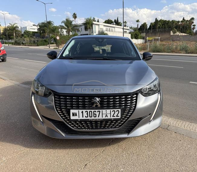 Peugeot 208 tt optins model 2023