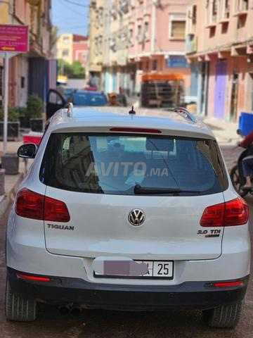 Volkswagen Tiguan Diesel Automatique 2018 à Agadir - 2