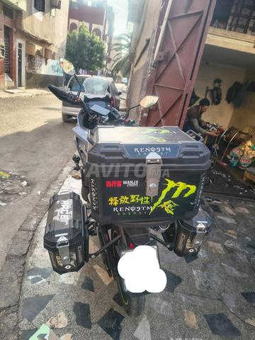 سيماتي XR 300i - 2