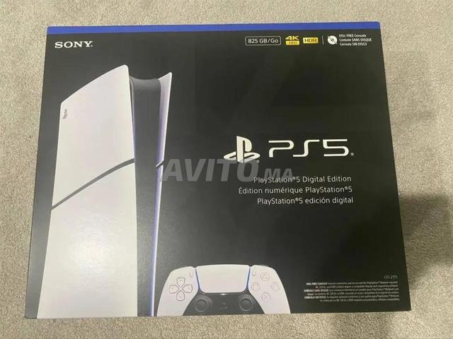 PS5 slim digital avec jeux - 2