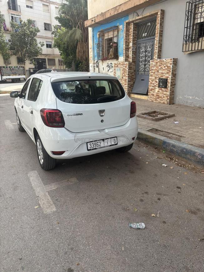 timobil n9iya sbaghtha lawla carte gris fsmiyti