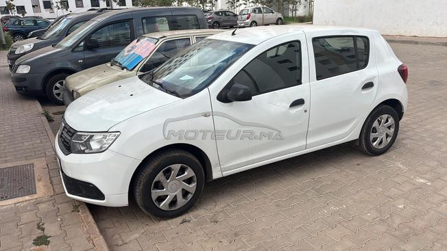 timobil n9iya sbaghtha lawla carte gris fsmiyti