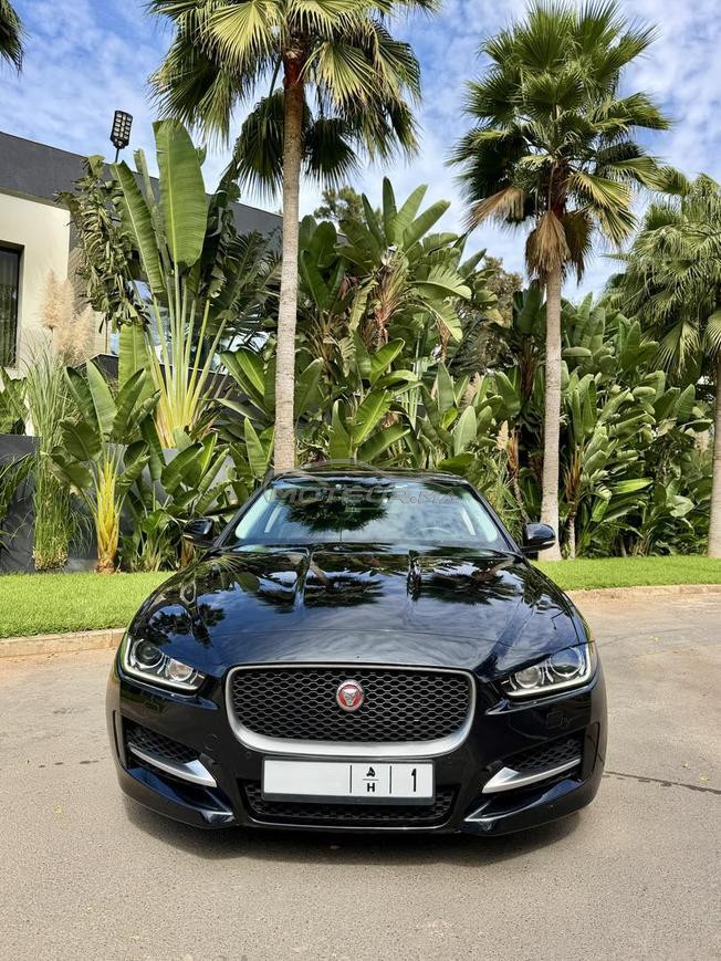 Jaguar XE - R-Sport 