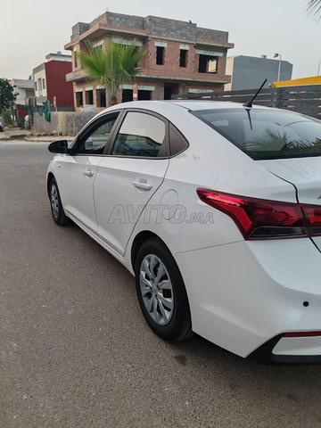Hyundai accent - 2