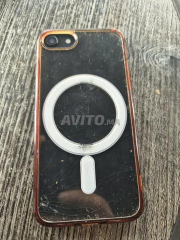 iPhone SE 2020 - 128 Go, Batterie 84% - 2
