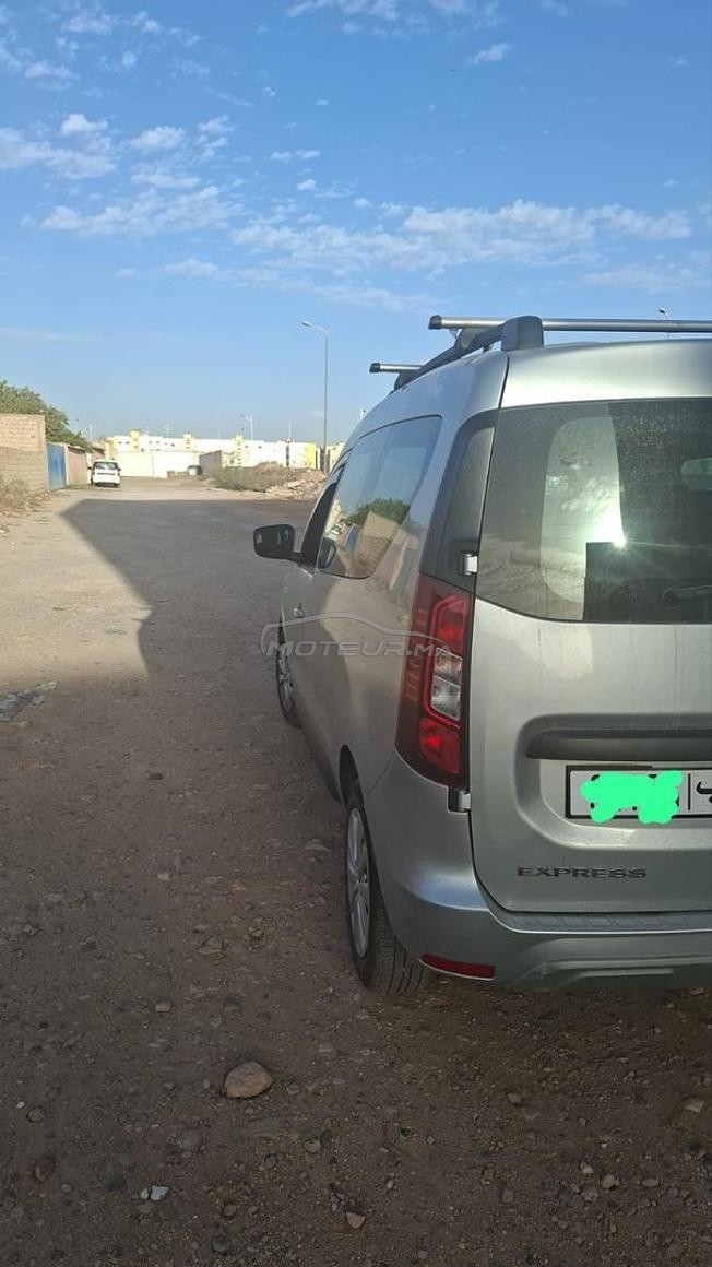 Renault Express Diesel Manuelle 2022 à Agadir