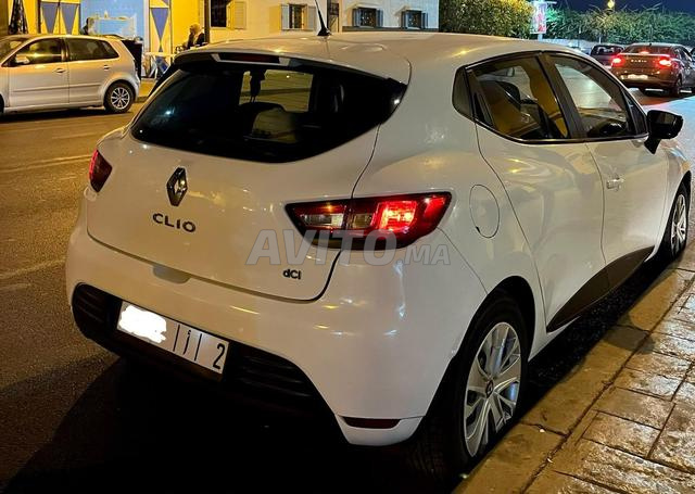 Renault Clio Diesel - 2