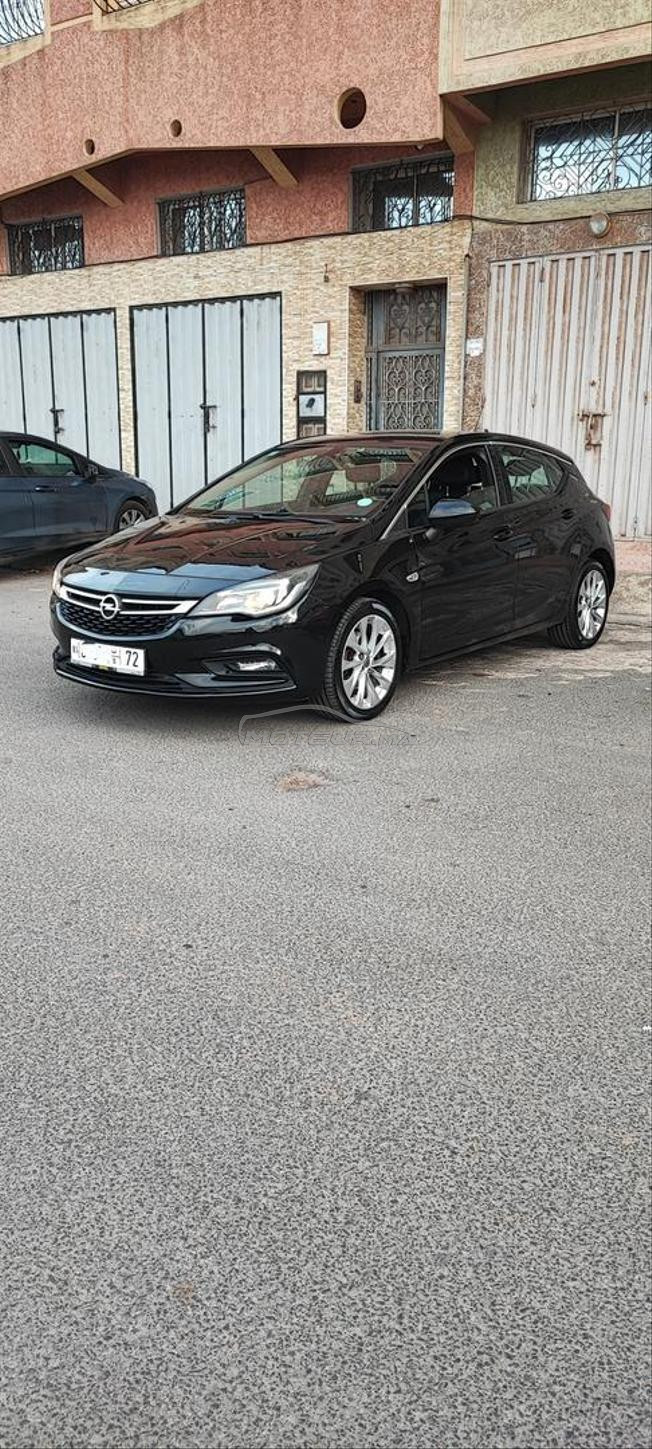 Opel Astra 2017/7 automatique 