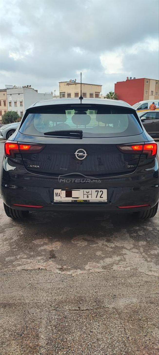 Opel Astra 2017/7 automatique 