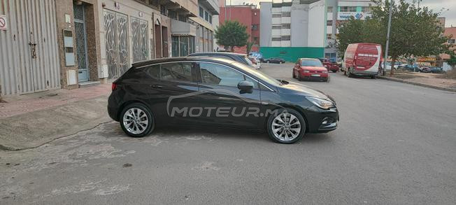 Opel Astra 2017/7 automatique 