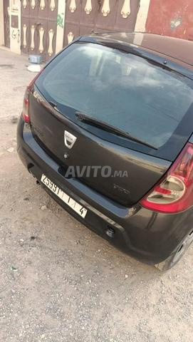 Dacia Sandero Diesel Manuelle 2011 à Casablanca - 2