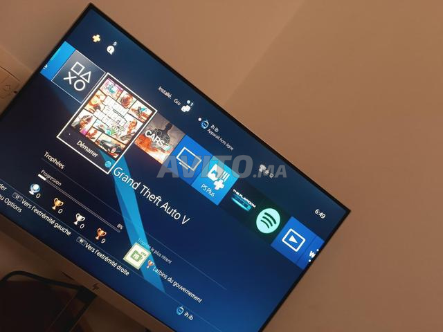 PS4 1To garantie avec GTA online et Project Cars - 2