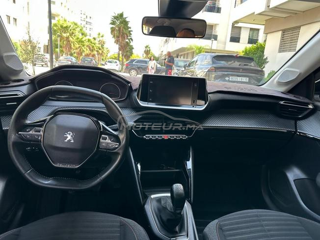Peugeot 208 Diesel Manuelle 2023 à Fès
