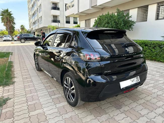 Peugeot 208 Diesel Manuelle 2023 à Fès