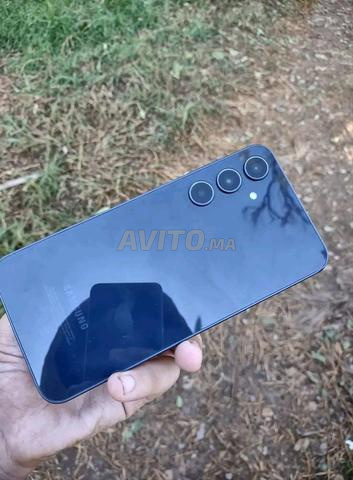 Samsung A35 5G 128G 8 Go RAM - 2
