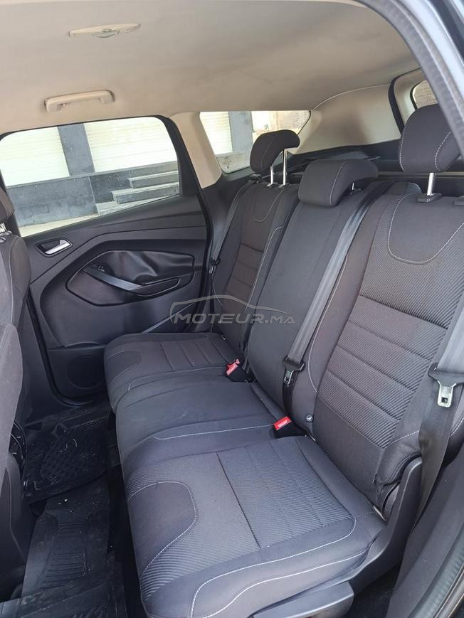 ford kuga. 