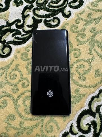 Téléphone Oppo Reno 4 pro 256GB 8 RAM négociable - 2