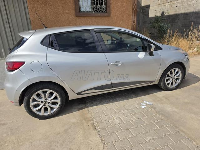 Renault Clio Diesel Manuelle 2020 à Marrakech - 2